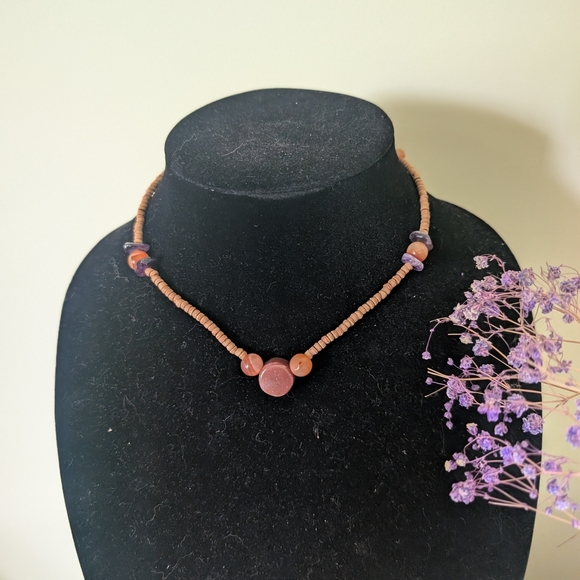 Elegant Brown Beaded Necklace - Picture 1 of 12